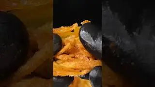 Would you eat this? #asmr #cooking #foodasmr #dailyfood #snacktime  #foodhack #foodieusa #dailybites