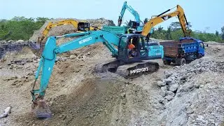 Excavator Trucks Excavating Dirt Komatsu PC210 Kobelco SK200 CAT 320D