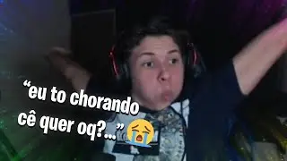 TOMOU GANK DA M&Atilde;E e eu ouvindo tudo.. kkk + Highlights | O QUE ACONTECE NA LIVE #1