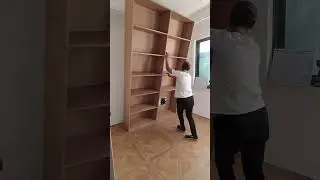 DIY Floating Desk So Strong You Can Stand On It!#woodworking