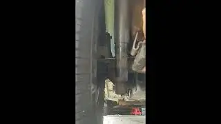 2007 Dodge nitro (3.7 liter engine) rear track bar replacement 