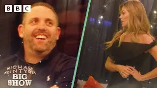 Peter Crouch & Abbey Clancy&rsquo;s pub prank - BBC