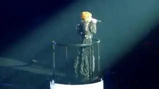 Myl&egrave;ne Farmer - Bleu Noir Live @ Bercy, Paris, 2013 HD