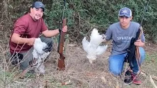 Cazamos 2 Pollos Y los Cocinamos As&iacute; Vea