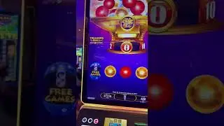 NEWEST SLOT MACHINE ON THE CASINO FLOOR!!! Treasure Ball DualLuck Konami #short #shorts