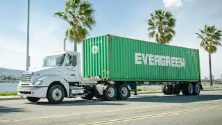 𝗘𝗩𝗘𝗥𝗚𝗥𝗘𝗘𝗡 Container Trucks