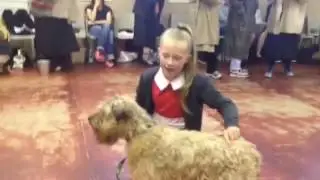 Annie rehearsal footage