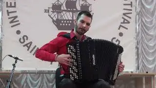 A. Mirkovic: Nostalgie et triomphe (for solo accordion)