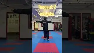 Taegeuk 2 mistake #taekwondo #poomsae #workout #shorts