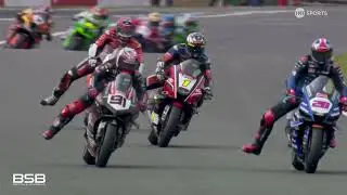 Чемпионат Великобритании по супербайку Bennetts 2025: RD10 &mdash; Оултон-парк &mdash; лучшие моменты гонки 3