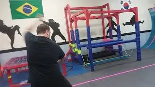 Southern Chinese Broadsword Routine