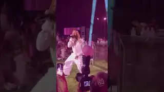 Lil Wayne performing 