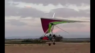 Despegues y aterrizajes con trike ala delta.