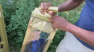 Digitize mini golf with iShareBOX