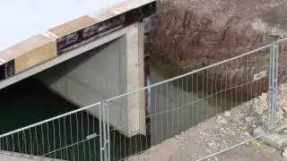 Regen- und Grundwasser im neuen U12-Tunnel, T&uuml;rlenstra&szlig;e (16.08.2011) (HD)