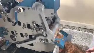 Guillotine Tobacco Cutting Machine