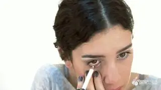 Beyaz Göz Kalemi Kullanmanın 5 Farklı Yolu !