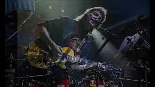 STEVE HACKETT (plays GENESIS) - Fly on a windshield / Broadway Melody of 1974
