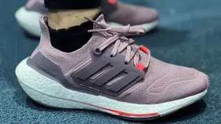 adidas Ultraboost 22 (W) (распаковка + обзор на ногах)