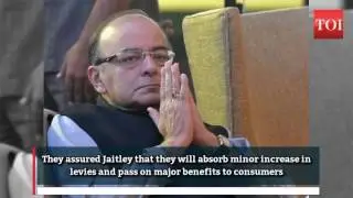 Govt on GST: Won't force firms to cut prices