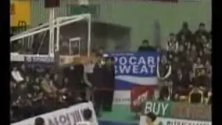 Michael Ri (7'9