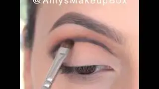 Press play  Gorgeous cut crease by @Amysmakeupbox  #LauraG_143