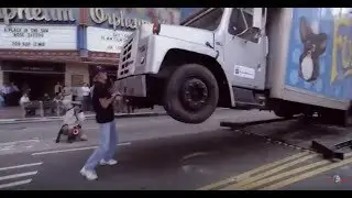 Michael Bay's EPIC Scenes of Cars Crashing  | Transformers | Behind the scenes