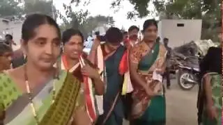 Telangana News II Uttam Padmavathi Election Campaign in full swing II Congress II TDP
