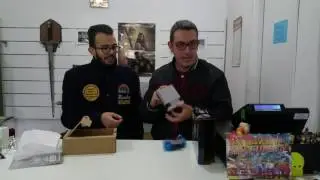 Unboxing 