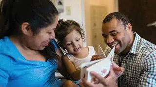 Early Literacy in Pediatrics! Reach Out and Read of Greater New York