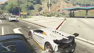 Je roule en Zentorno comme jamais sur GTA V