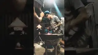 Dual hammers