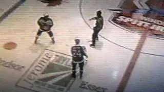 Josh Gratton (Spitfires) vs. James Edgar (Petes) OHL hockey fight