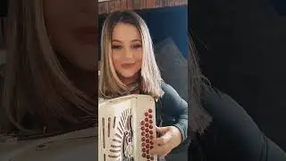 tbt musical da minha botoneira branquinha &hearts;️