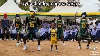 DOGO NOMA.KWA KUCHEZA TANZANIA NZIMA TIZAMA MAAJABU YA KIJANA HUYU MDOGO