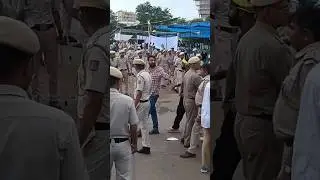 Vivek sir ssc protest#exampur#viveksir#ssc protest news #trending#naveensir#rwa#upsiupdate#viral