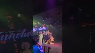 DRAG BRUNCH AT HAMBURGER MARY'S 🍳🥂💃🏽💋 - Watch the vlog! #dragbrunch #dragshow #hamburgermarys