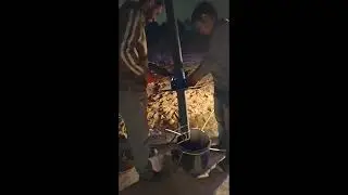 motor work has don 20 hp 150 meter down in the erth bees hp ki motor lagi he aj motor deepwell gatas