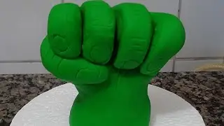 Tutorial da mão do hulk comestível sem molde sem forma super fácil de fazer!!🤑🤑