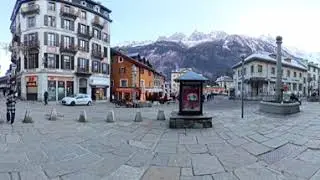 360 Chamonix, Centre ville. 4pm