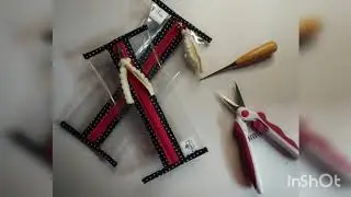 PORTA ESCOVA DE DENTES COM VIÉS EMBUTIDO NO PLÁSTICO