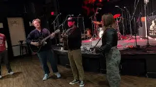 The Lone Bellow pre-show LIVE - Diners (unamplified bootleg)