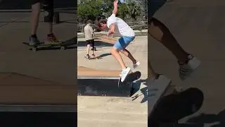 Back tail flick #skateboarding