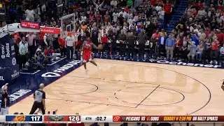 Zion Williamson Game-Ending 360&deg; Windmill Dunk and brawl erupts - Suns vs Pelicans - 12/10/22