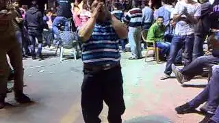 قباطية,إبراهيم يتألق بالرقص