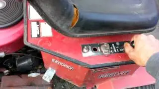 Briggs & Stratton 16hp Vanguard V-twin Vertical shaft engine electric start