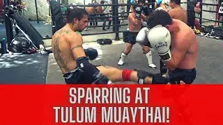 Sparring with Muaythai Worldchampions at Tulum Muaythai!