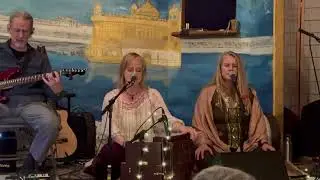 Bhakti Shakti Kirtan with Dawnia Dresser, Bill Giebler, Ken Matarazzo (1) - November 24, 2024
