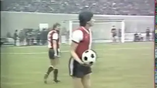 Karel Bouwens vs Dinamo Tbilisi Coppa delle Coppe 1980 1981 (Andata)
