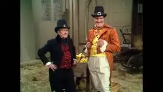Tommy Cooper 1969 Christmas Ted Ray, Clovissa Newcombe, Peter Reeves LWT